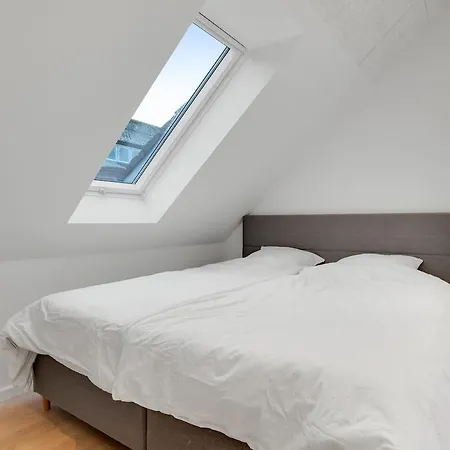 Unique On The Pedestrian Street - The City's Location *